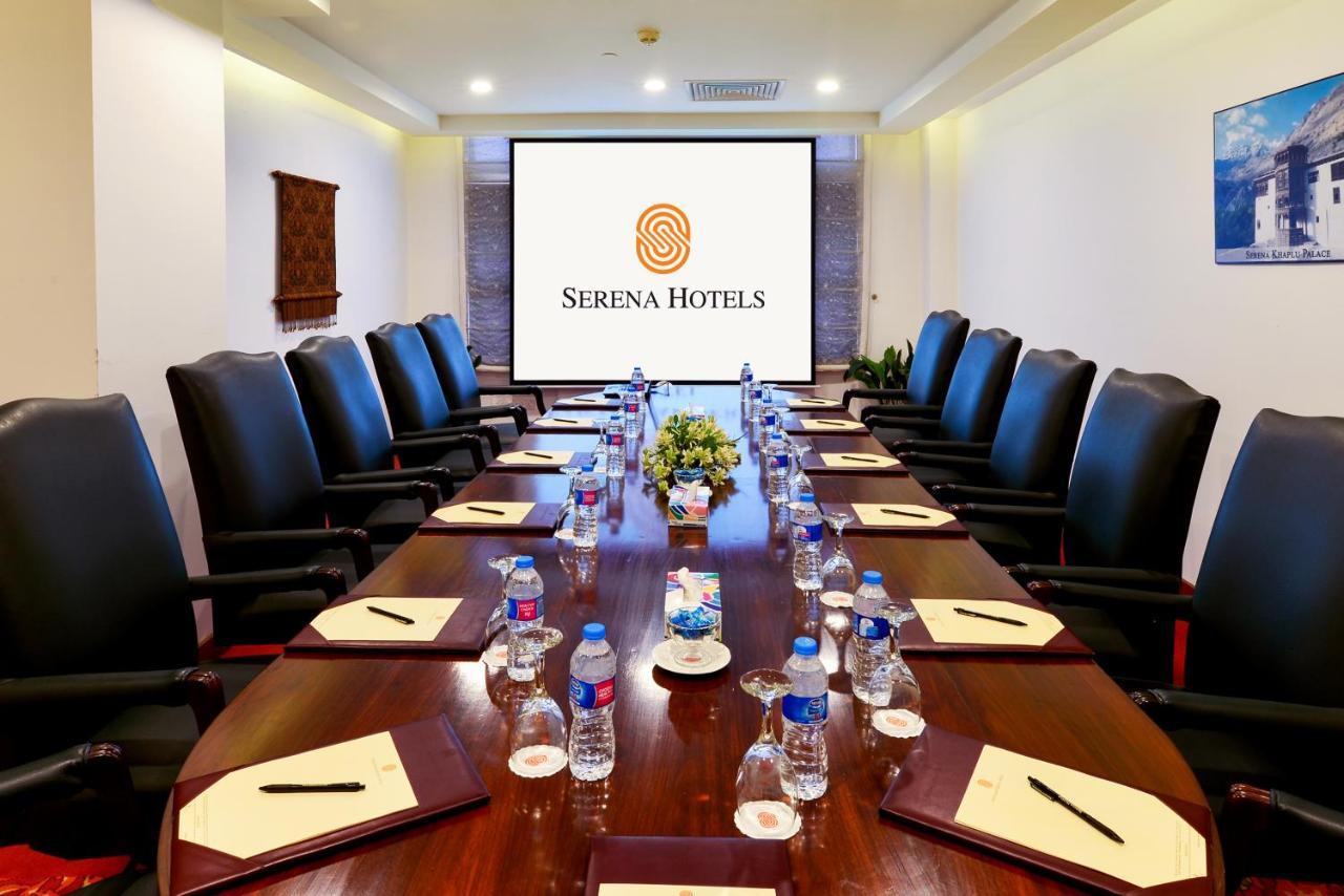 Faisalabad Serena Hotel ภายนอก รูปภาพ
